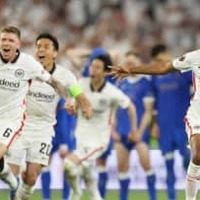 鎌田&長谷部のフランクフルト、EL優勝の快挙!延長PKでレンジャーズを下す 画像