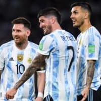 「自分よりもメッシ先輩のためにW杯で優勝したい」アルゼンチン代表MFが宣言 画像