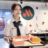 ロシア版マクドナルド開店 画像