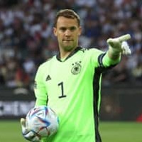 日本とW杯で対決!内田篤人が教える最強GKノイアーの「意外なすごさ」 画像