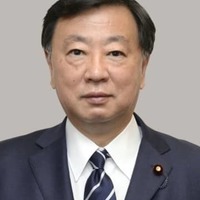 松野官房長官がコロナ感染 画像