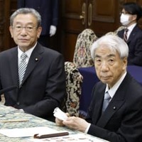 参院議長、憲法改正大いに議論を 画像