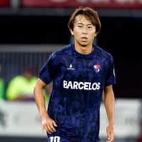 欧州で“10番”背負う!藤本寛也、高速クロスの美アシストがこちら 画像
