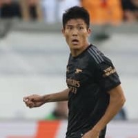 冨安健洋、アーセナルで左SB起用!?アルテタ監督が言及 画像