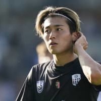 ケチャドバが止まらん!中村敬斗の4試合連続ゴールがこれ(動画あり) 画像