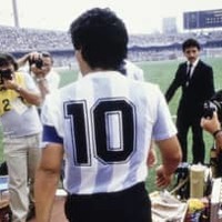 記憶に残る「背番号10がかっこいいユニフォーム」8選 画像