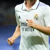 バルサMFデヨングが大好きと惚れる「宿敵レアルの世界最高選手」とは 画像