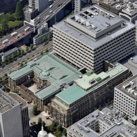 日銀、物価上昇予想2％後半に 画像