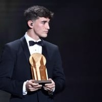 若手版バロンドールを斬る!バイエルン監督「ガビよりうちの選手がよかった」 画像