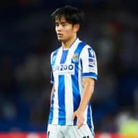 久保建英、ソシエダ監督から「頭ぽん」されたシーン 画像