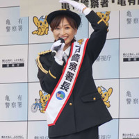 フリーアナ望月理恵さん一日署長 画像