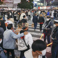 ハロウィーン前夜、こわごわ街へ 画像