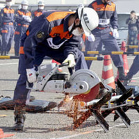 災害備え救助技術を確認、警視庁 画像