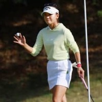 <中間速報>藤田光里が単独トップ 岩橋里衣1差追走 画像