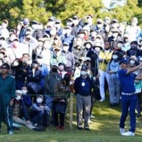 4連続バーディ発進で2位に浮上した石川遼 パーを重ねた意味のある14ホール「悪くない」 画像