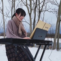 櫻坂46・2人目の3期生「小島凪紗」公開 白美肌＆ピアノの腕前に注目集まる 画像