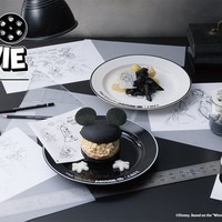 ディズニー創立100周年スペシャルカフェ「The Wonder Movie CAFE」表参道ヒルズにオープン 画像