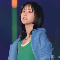 櫻坂46土生瑞穂、肩出し＆余裕のウインクに歓声＜TGC 2023 S／S＞ 画像