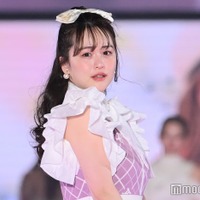 新婚のゆうこす、美脚披露 “幸せ全開”笑顔でランウェイ飾る＜関西コレクション 2023 S／S＞ 画像