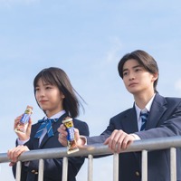 高橋文哉＆當真あみ、制服姿でCM初共演「ふいにキュンと」「いいなと思った」青春エピソード明かす＜独占カットあり＞ 画像