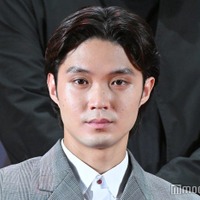 磯村勇斗、親と喧嘩した過去 母が涙を流した理由とは 画像