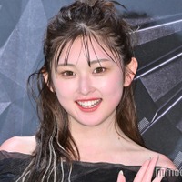 ゆうちゃみ、ミニスカで美脚大胆披露 “別人級メイク”で印象ガラリ「180度変わった感じ」 画像