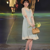 日向坂46金村美玖、レーストップスでキュートに肌見せ＜GirlsAward 2023 S／S＞ 画像