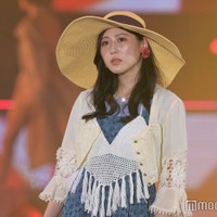 西野未姫、スカートなびかせランウェイ登場 可憐な魅力放つ＜GirlsAward 2023 S／S＞ 画像