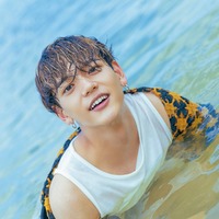 FANTASTICS中島颯太、1st写真集が重版決定 びしょ濡れ姿の初出し掲載カットも解禁＜そた本＞ 画像