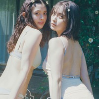 桃月なしこ＆森日菜美、“仲良しペア”でトレンド水着姿披露「少し照れくささもありました」 画像