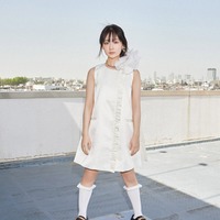 畑芽育、純粋なノースリーブワンピ姿 意外な一面も明らかに 画像