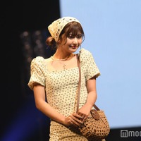 「今日好き」横田未来、大胆スリットで美脚チラリ＜GAKUSEI RUNWAY＞ 画像