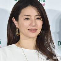 井川遥、“15年ぶり”ボブヘアにイメチェンで反響「美しい」「似合ってる」 画像