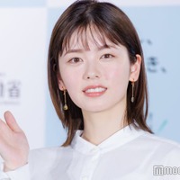 小芝風花、綺麗な体ライン作りのためにしていることとは？ 画像