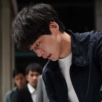 坂口健太郎主演「CODE」初回、開始20分で悲劇「一気に失うなんて」「思わず目を瞑った」の声 画像