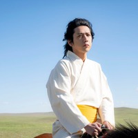 二宮和也、日曜劇場参戦「VIVANT」初回ラストでサプライズ登場<コメント> 画像