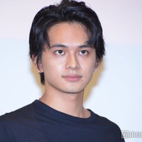 北村匠海、“東リベ一熱い漢”は? SUPER BEAVERの生歌唱に「限界オタク」ぶり発揮<東京リベンジャーズ2 血のハロウィン編 -決戦-> 画像