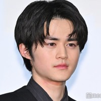 鈴鹿央士、1年前の心霊体験告白 意外な一面に川口春奈も驚き 画像
