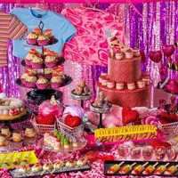 ギャルファッション着想のハロウィンスイーツビュッフェ、福岡で開催 虎柄ケーキやレオパード柄マカロンなど約20種 画像