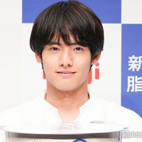 赤楚衛二「こっち向いてよ向井くん」撮影中のハプニングを相談 バカリズムから逆質問飛ぶ 画像