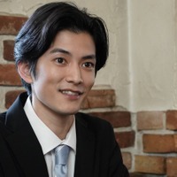 <転職の魔王様 第3話>来栖、笑顔作る営業マンの“仮面”に迫る 画像