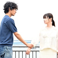 「18/40」“年下イケメン”上杉柊平、胸キュンシーンは「すごくドキッとします」深田恭子&福原遥に救われたことは?<インタビュー> 画像