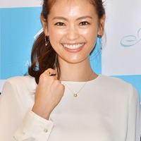 モデル・葛岡碧、第1子出産を発表 5月に再婚 画像