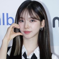 aespaカリナ、ミディアムヘアの新ビュアルで日本へ「短いのも似合う」「カッコよすぎ」の声 画像