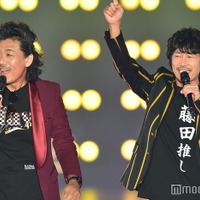 トータルテンボス、斬新な“藤田推しTシャツ”に即ツッコミ コンビ愛溢れるランウェイ<関西コレクション 2023 A/W> 画像