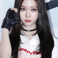 aespaウィンター、イケメン兄との幼少期ショット公開「そっくり」「面影ある」と話題 画像