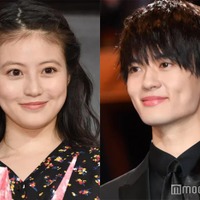 今田美桜&佐野勇斗「トリリオンゲーム」“遊園地デート”密着オフショットに反響「可愛すぎる」「お似合い」 画像
