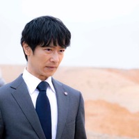 「VIVANT」乃木(堺雅人)とFの対話シーンは1日かけて撮影「圧倒された」「一人で演じたと思えない」反響続々 画像