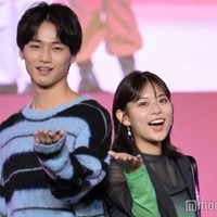 中川大輔&永瀬莉子、息ぴったり“投げキス”披露<Seventeen夏の学園祭2023> 画像