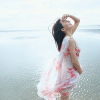 渡辺美優紀、セミヌード・ほぼすっぴんも披露 フォトブックで丸裸に 画像